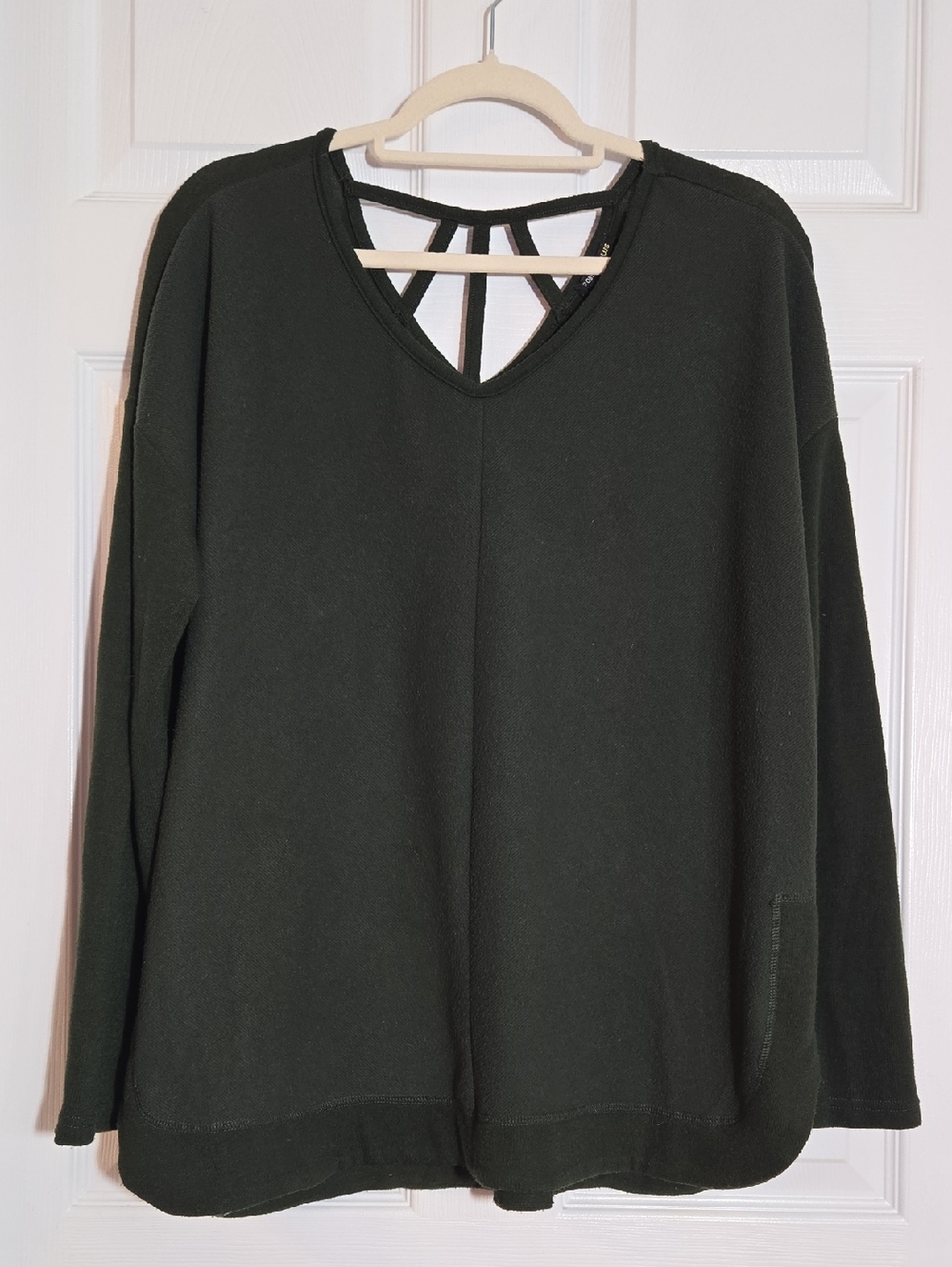 Robert Louis Dark Green V-Neck Long Sleeve Tunic Top Strappy Back Size Large